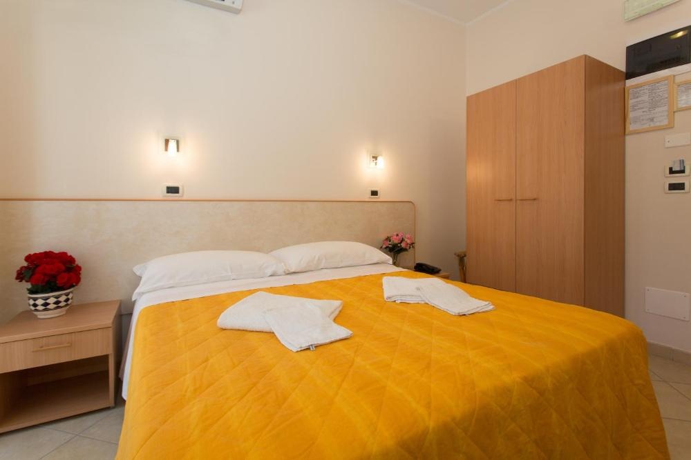 Hotel Favorita Easy Stay Room Only