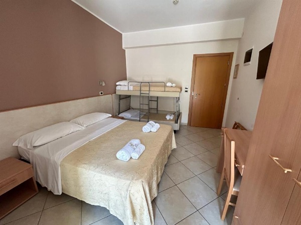 Hotel Favorita Easy Stay Room Only image 27