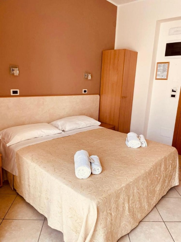 Hotel Favorita Easy Stay Room Only image 7